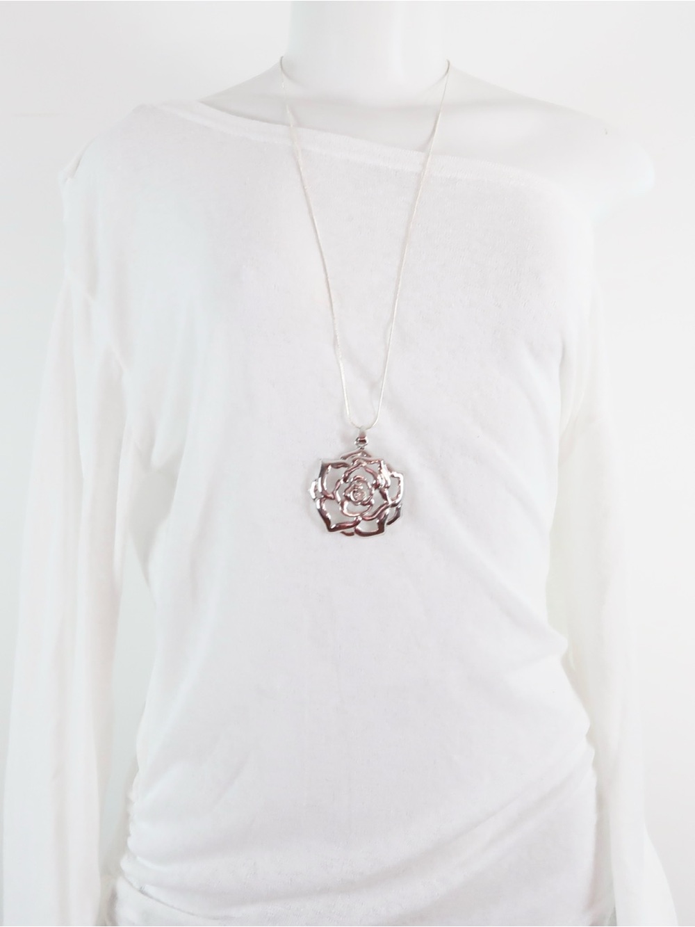 Silver Rose Pendant Necklace - Elegant Women's Jewelry